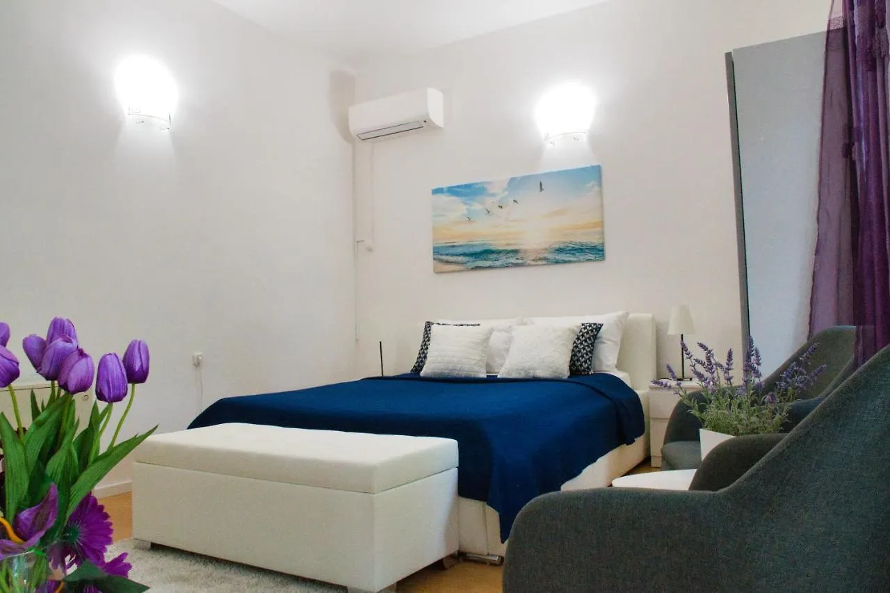 White Orchid Pula Διαμέρισμα